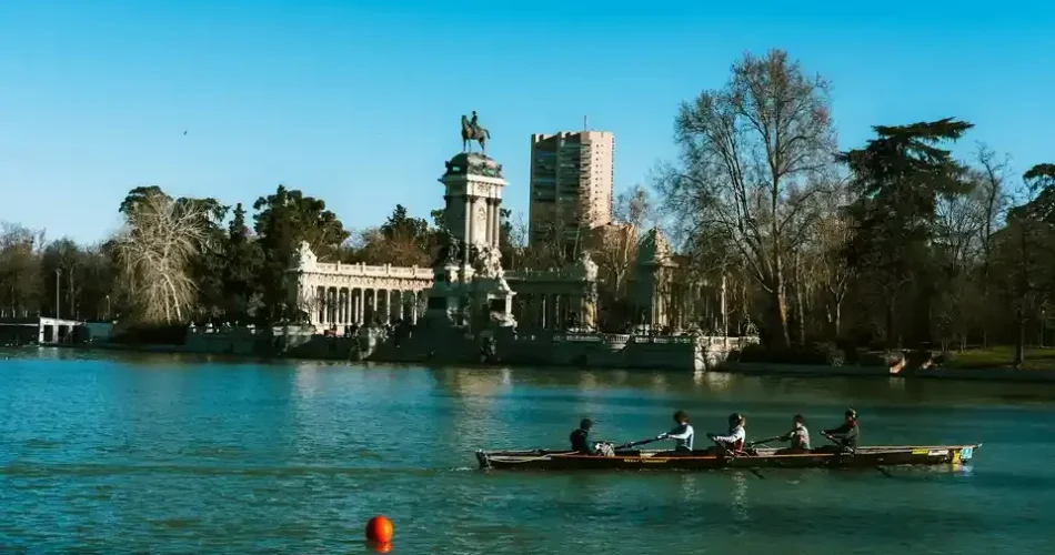 10 Liburan Wisata Teratas di Madrid, Spanyol