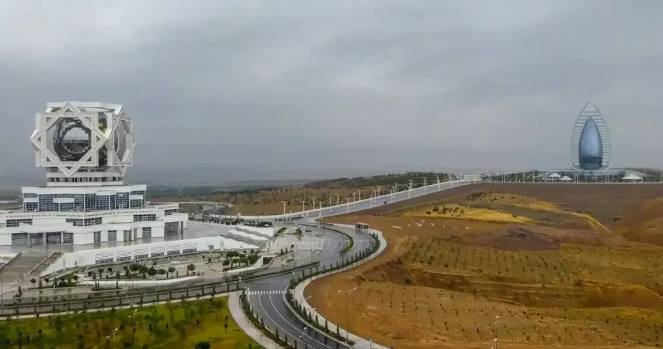 Menjelajahi Turkmenistan: Tempat Wisata Terbaik yang Harus Anda Kunjungi