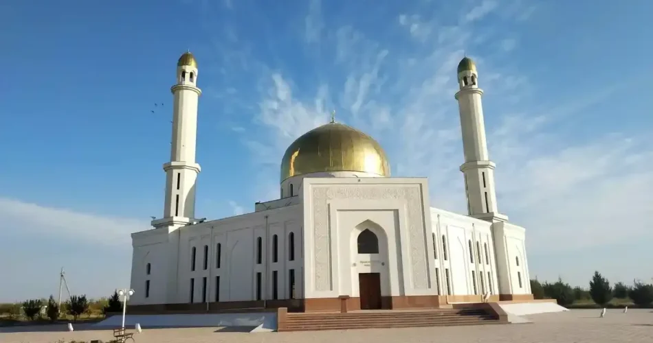 10 Tempat Wisata Terbaik di Jalur Sutra Kuno Asia Tengah