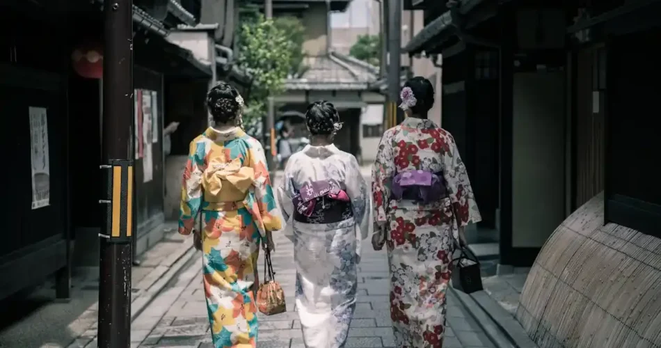 Atraksi Wisata Terbaik di Jepang: Dari Kuil Hingga Pencakar Langit